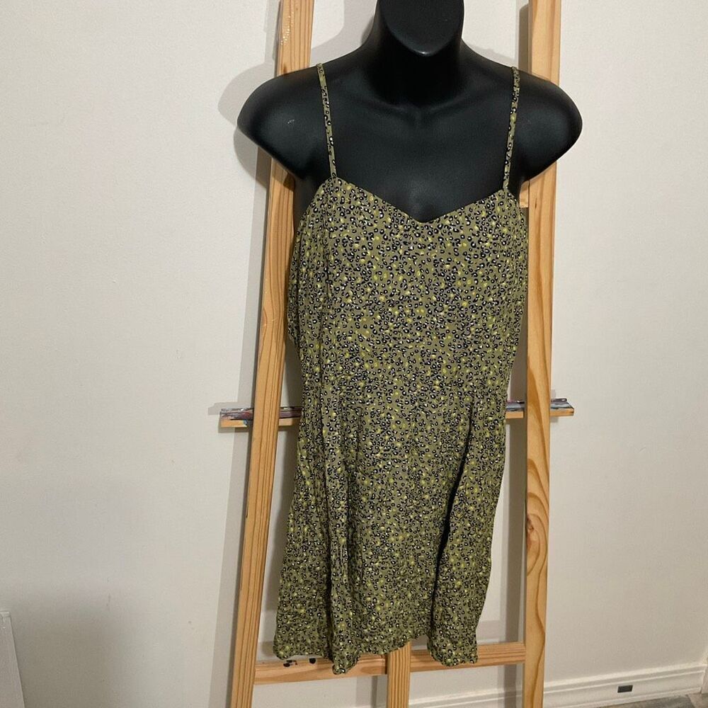 Calvin Klein green leopard print a line mini dress size large